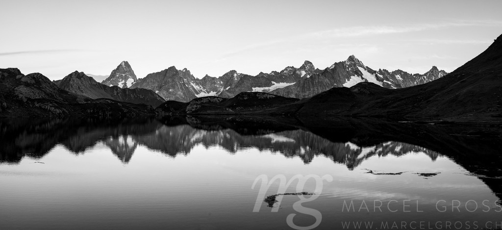20250804_LacDeFenetre-0518-Pano | Die ideale Geschenkidee für Naturliebhaber. Naturbilder von Marcel Gross Photography für ihr Zuhause in den verschiedensten Formaten und Materialien. - Realisiert mit Pictrs.com