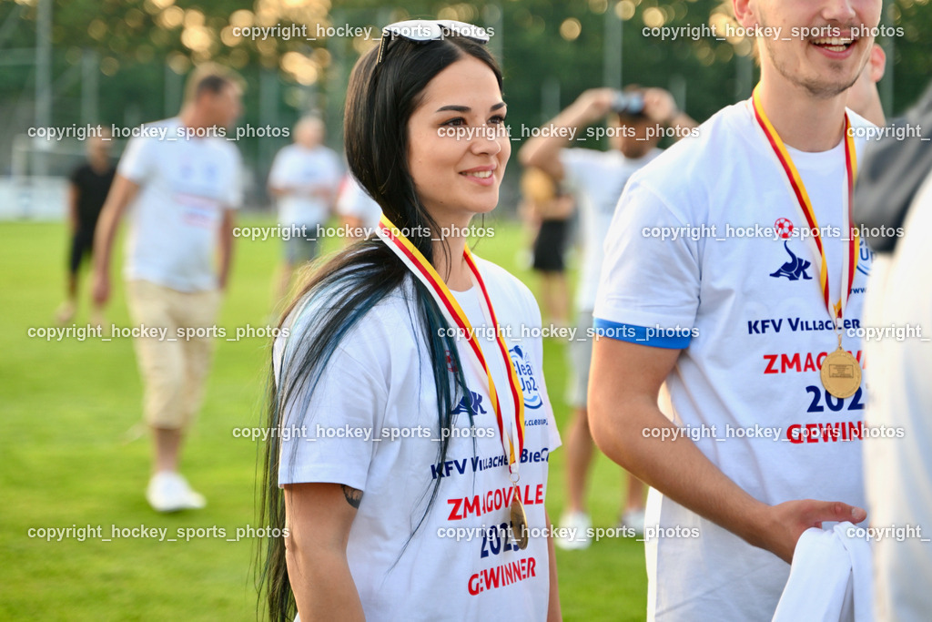 Villacher Bier Cup 2022/23 Siegerehrung SAK vs. SV Dellach Gail 17.6.2023 | hockey sports photos, Pressefotos, Sportfotos, hockey247, win 2day icehockeyleague, Handball Austria, Floorball Austria, ÖVV, Kärntner Eishockeyverband, KEHV, KFV, Kärntner Fussballverband, Österreichischer Volleyballverband, Alps Hockey League, ÖFB, 