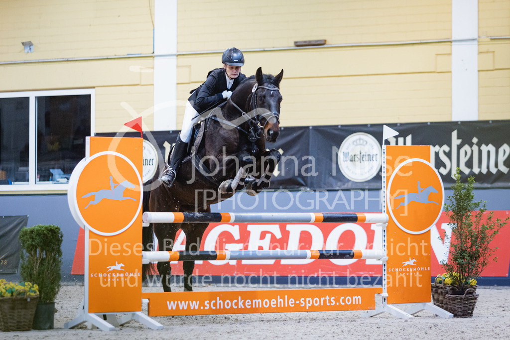 221112_Warstein_L-Spr-162 | Deine schönsten Turniermomente als professionelle Fotos! Entdecke hochwertige Pferdesport-Fotografie im Online-Shop. Jetzt Fotos finden & bestellen!