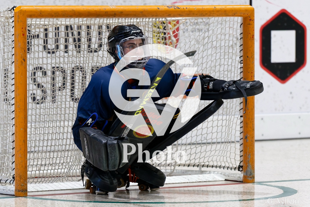 U17  - Geneve RHC B v Geneve RHC A  |  during the U17  match between Geneve RHC B and Geneve RHC A  at Centre sportif de la queue d'arve in Geneve, Switzerland