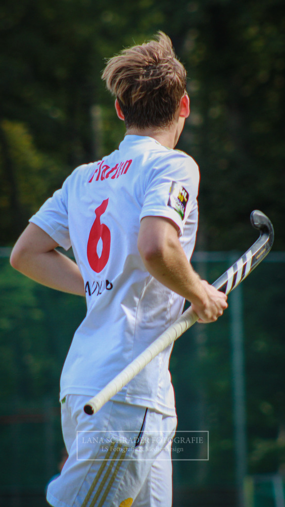 Rot - Weiß Köln - Münchner SC 25.09.22-36 | lanaschraderfotografie - Realisiert mit Pictrs.com