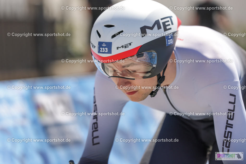 VJ__4803 | Neusiedlersee Radmarathon 2026@sportshot_your_pictrs #yourpictures#roadtowm2029 #nrm #neusiedlerseeradmarathon #neusiedlersee #neusiedlerseetourismus #burgenland #mörbisch #nrm26 #burgenlandtourismus #voglundco #poweredbyburgenlandtourismus #radsport #rad #marathon #ucigranfondo #visitburgenland #ucigranfondoworldseries