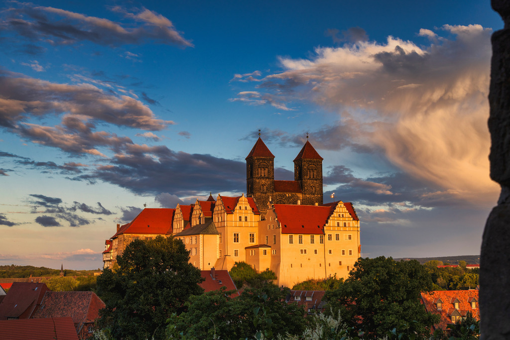 Quedlinburger Stiftskirche St. Servatius | Wir machen aus Ihren Bildern Erinnerungen für die Ewigkeit | Hochwertige Fotografien für Ihr zu Hause. - Realisiert mit Pictrs.com