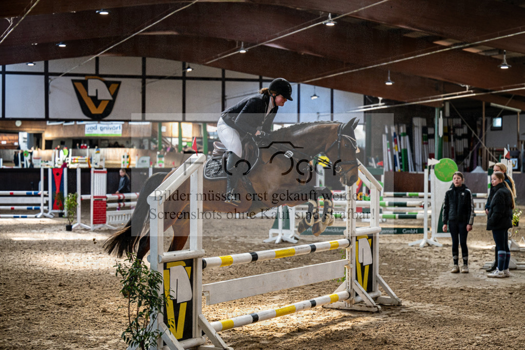 20240309-DOS_6692 | Entdecke hochwertige Reitturnierfotos von Foto Oger. Professionell, emotional und authentisch – jetzt Lieblingsmomente im Shop bestellen.Deutschlandweite Turnierfotografie. - Realisiert mit Pictrs.com