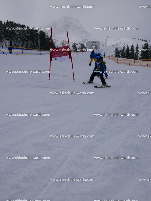 Catherine _ Karlyn (6) | Photos von der Skischule Warth - Realisiert mit Pictrs.com