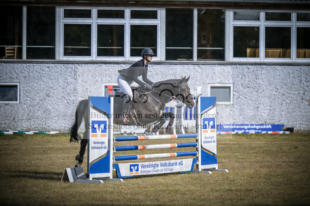DOS_0886 | Entdecke hochwertige Reitturnierfotos von Foto Oger. Professionell, emotional und authentisch – jetzt Lieblingsmomente im Shop bestellen.Deutschlandweite Turnierfotografie. - Realisiert mit Pictrs.com