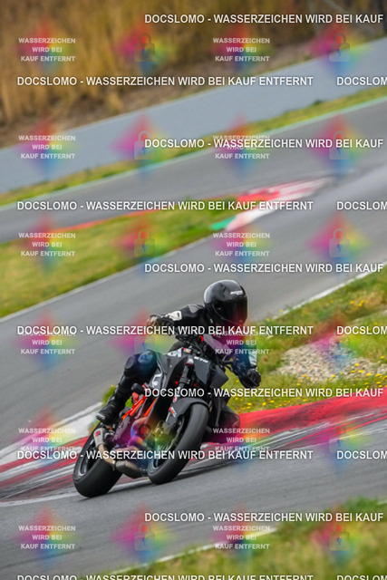 2026_09_12_PBK_32088_LRX | Sportfotografie; SlowMotion; Video; Rennstrecke; Hafeneger; RSE; Speer; Trackday; Motorsportarena; Hockenheimring; Brno; Most; Barcelona; Valencia, Benny; Kaetzmer;
