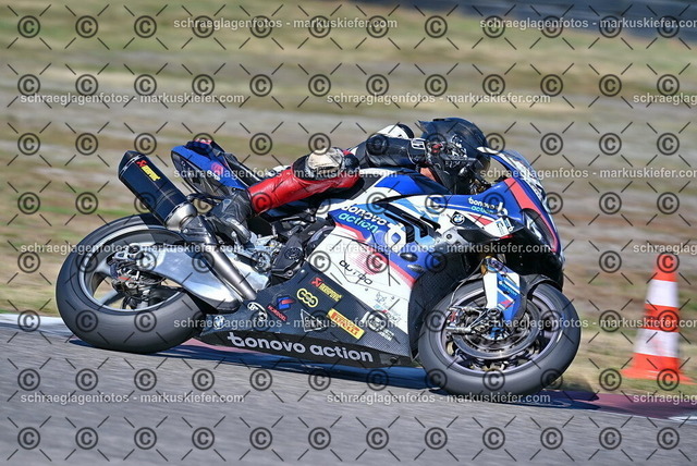 26bt04-0156 | markuskiefer.com - Realisiert mit Pictrs.com