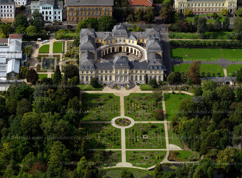 3196169 | Poppelsdorfer Schloss , ein Barockschloss im Bonner Ortsteil Poppelsdorf.