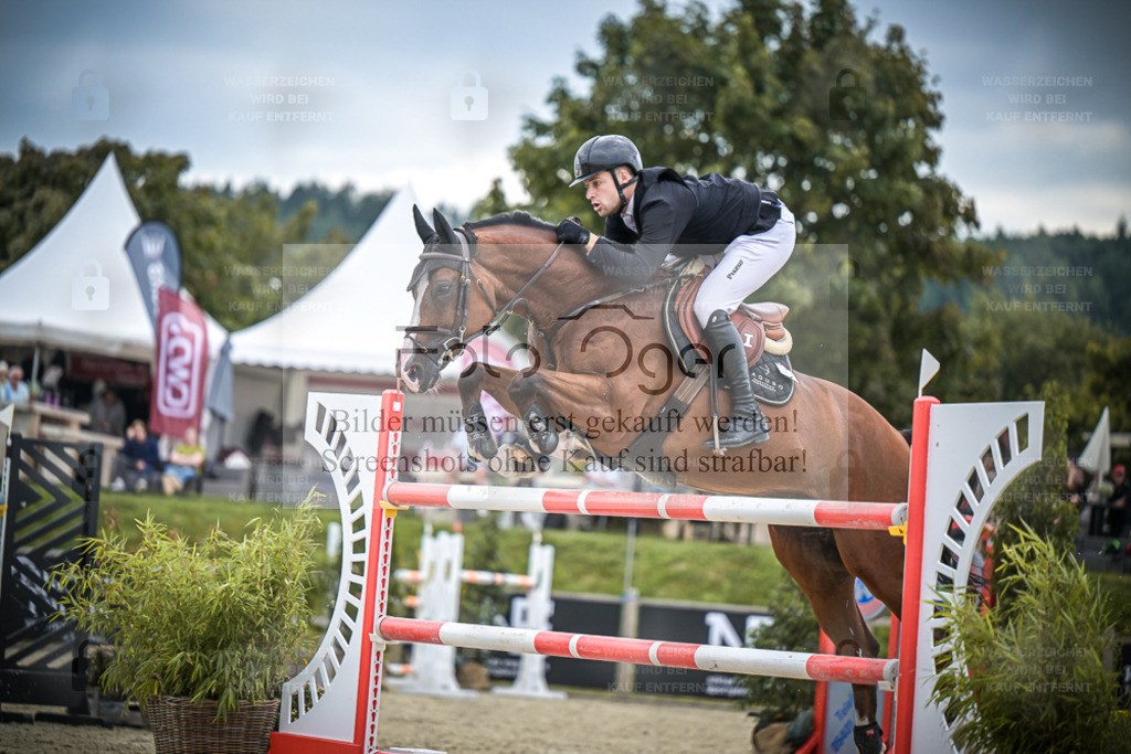 DOS_2696 | Entdecke hochwertige Reitturnierfotos von Foto Oger. Professionell, emotional und authentisch – jetzt Lieblingsmomente im Shop bestellen. - Realisiert mit Pictrs.com