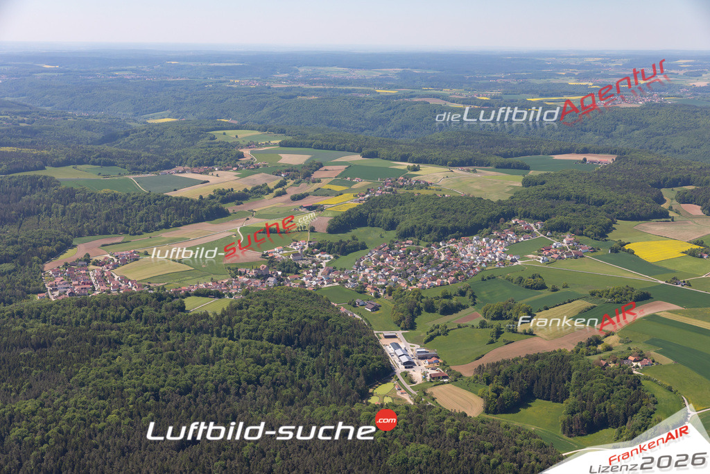 Das Luftbild der Stadt Wolfsegg wurde 2021 vom Flugzeug heraus erstellt (keine Drohne) Aufnahmehöhe ca.450 Meter- hohe Bildauflösung und Druck-Qualität garantiert!
