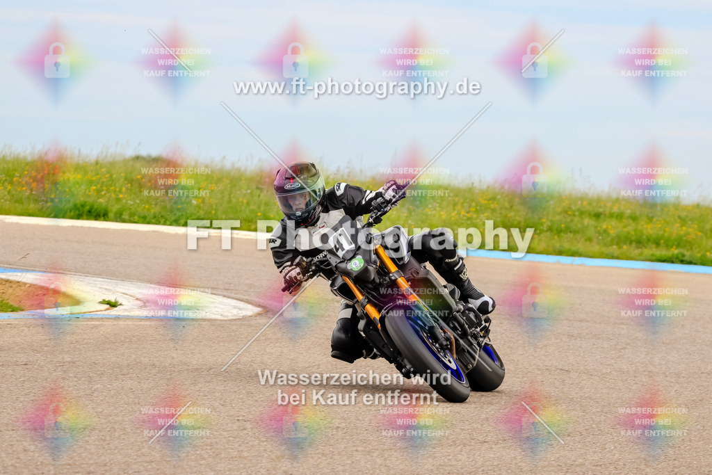 MotoTeam-2721 | Hier findet Ihr Bilder von Touristenfahrten auf der Nürburgring Nordschleife oder von anderen Veranstaltungen die ich besucht habe. Viel Spass beim Durch Schauen 