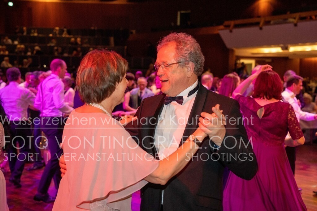 CCC_Frühlingsball_Parkett_byTINOGRRAFIE-42 | (c) TINOGRAFIE.COM