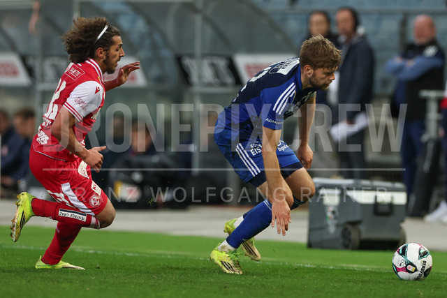 Grazer AK 1902 vs RZ Pellets WAC – Austrian Bundesliga | Graz, Austria, 14.Mar.26 - SOCCER - ADMIRAL Bundesliga, Grazer AK 1902 vs RZ Pellets WAC. The image shows Ramiz Harakate (GAK) and Dominik Baumgartner (WAC).     