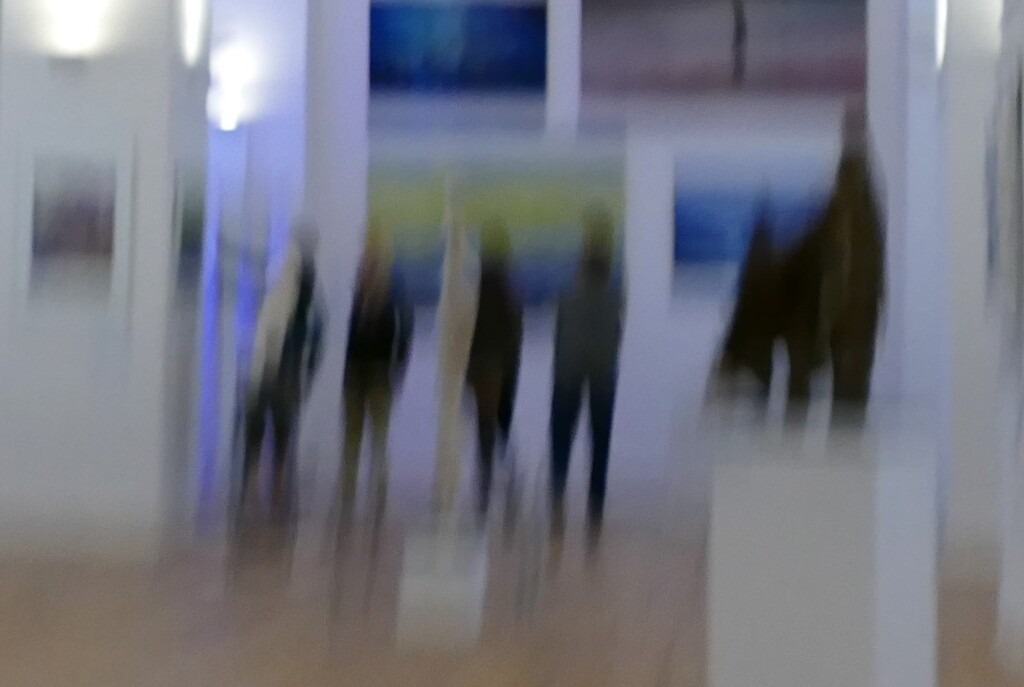 P3530912_b | Annaeherungen - Realisiert mit Pictrs.com