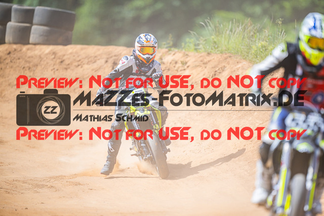 MaZZes_FotoMatrix_220529_6266 | Fotograf Mathias Schmid
Sportfotograf,
Eventfotograf,
Hochzeitsfotograf,
Portraitfotograf