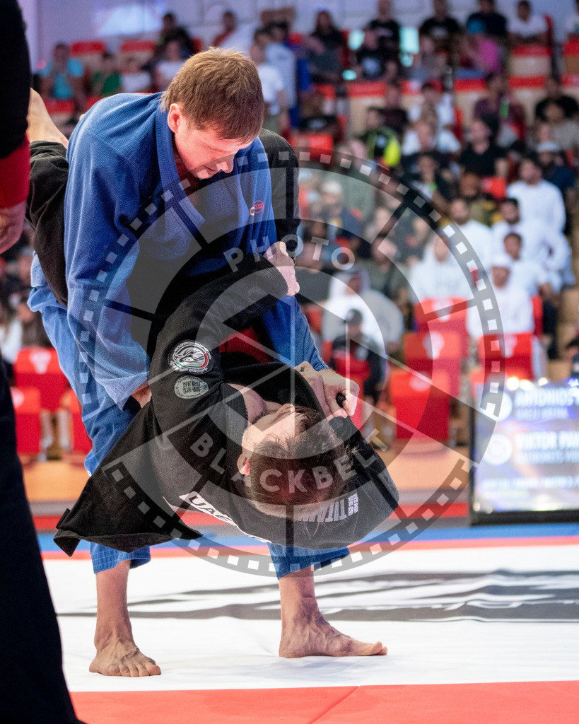 20231107PBB6332 | Fighters compete during the AJP World Master Championship in the Mubadala Arena in Abu Dhabi, Arab United Emirates, on November 7, 2023.