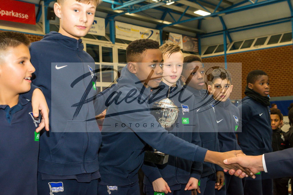 20200118_U12VGH_0020 | Fußball, D-Jugend:   beim VGH U12-Cup am 18.01.2020 in der Waldsporthalle Schledehausen in Schledehausen, Deutschland.(Foto von Nico Paetzel) - Realisiert mit Pictrs.com