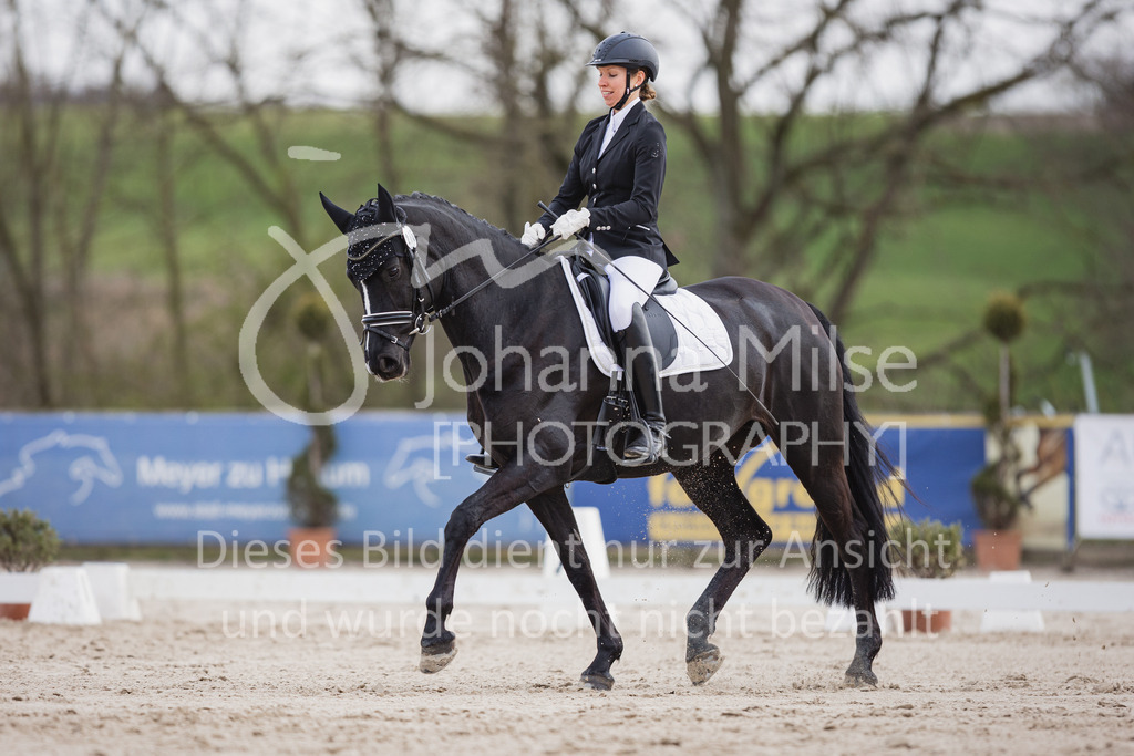 230410_Frühlingsfest_Dressurreiter-L-645 | Deine schönsten Turniermomente als professionelle Fotos! Entdecke hochwertige Pferdesport-Fotografie im Online-Shop. Jetzt Fotos finden & bestellen!
