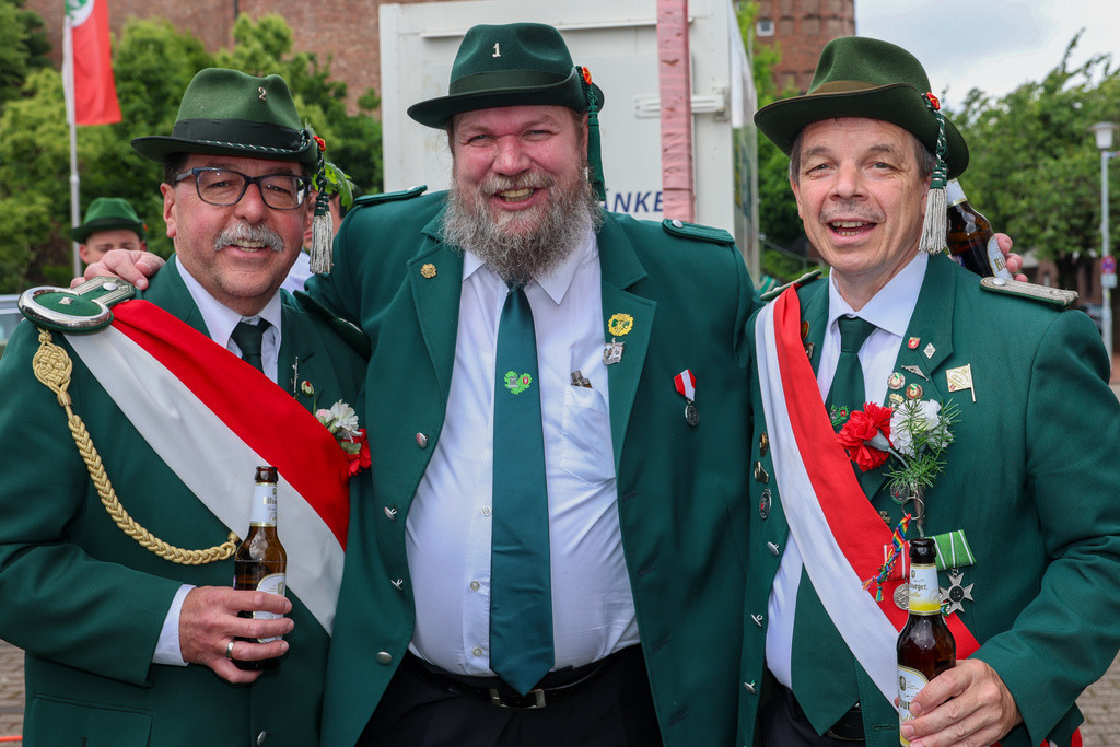 top-top.de-250601-040 | Foto, Video, Fotografie, Videografie, Fotobox, DJ, Discjockey, Musik, Musikbox, Veranstaltung, Photobooth, Amazon, Ebay, Buchtipp, Bestseller, Autor, Verlag, Buch, Wesel, Hamminkeln, NRW, Dinslaken, Rees, Drohne, Hochzeit, Party, Fotobox, Wesel, Fotograf