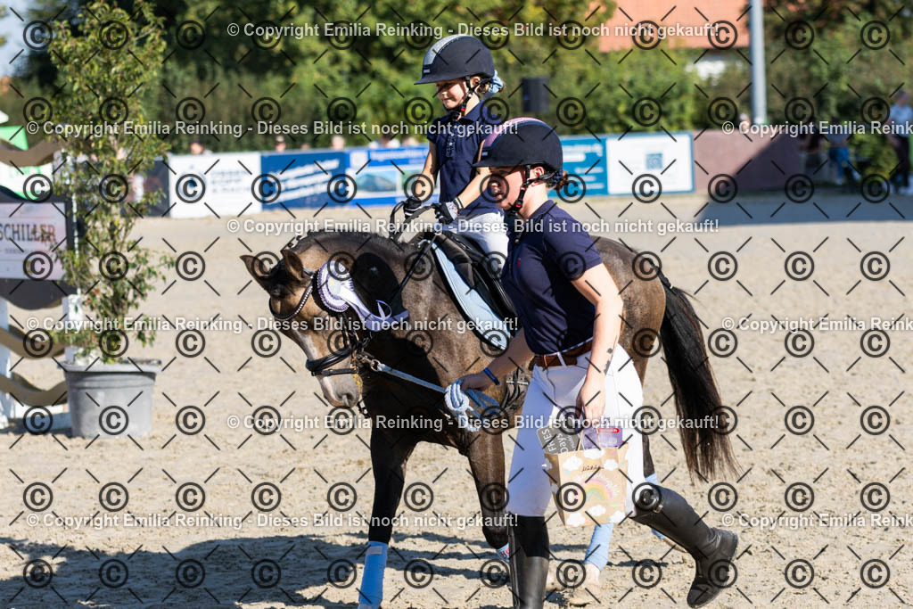 CL5A0336 | Emilia Reinking Fotografie - Realisiert mit Pictrs.com