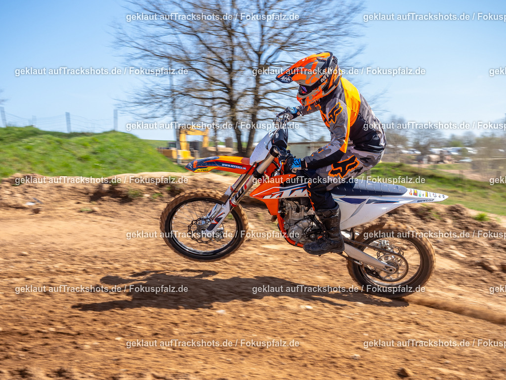 Schweyen040525-140 | Trackshots.de / Fokuspfalz.de - Realisiert mit Pictrs.com