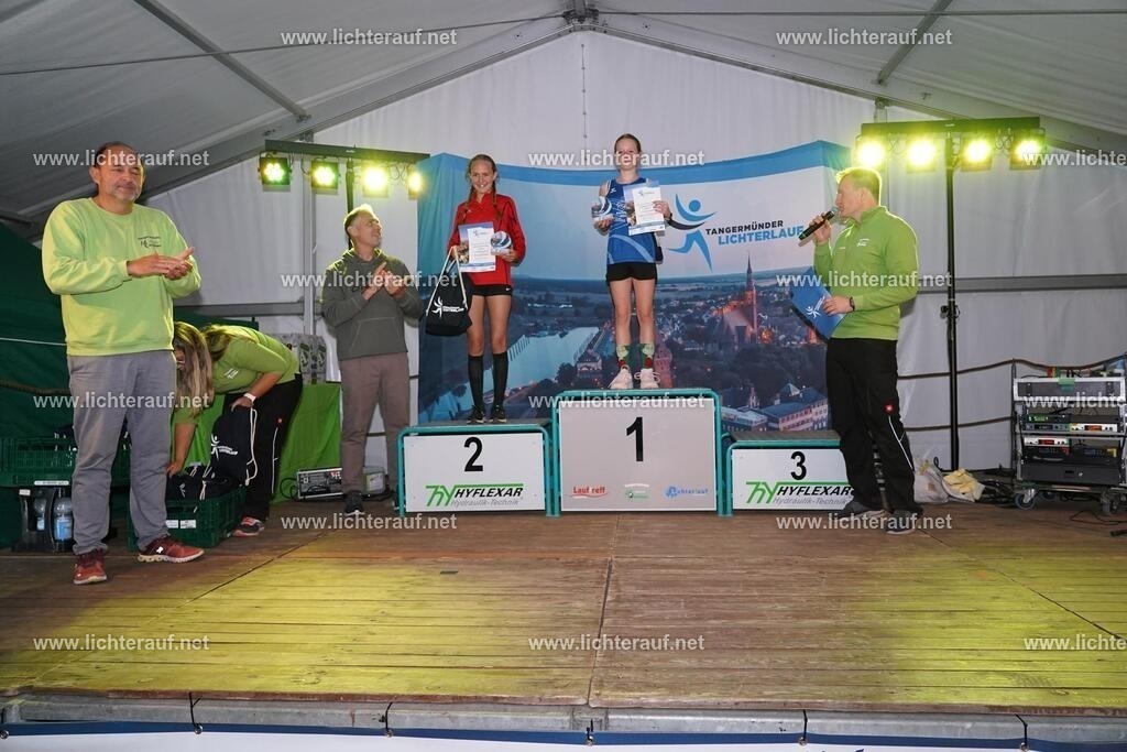 DSC05425 | Lichterlauf  - Realisiert mit Pictrs.com