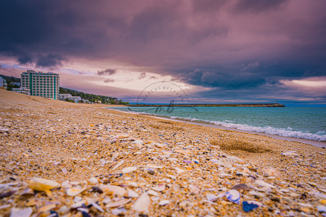 Strand am schwarzen Meer in Bulgarien | Professionelle Natur- & Landschaftsfotos als Poster, auf Leinwand & viele mehr. Wähle aus einer Vielzahl an Formaten & Materialien Dein perfektes Bild. - Realisiert mit Pictrs.com