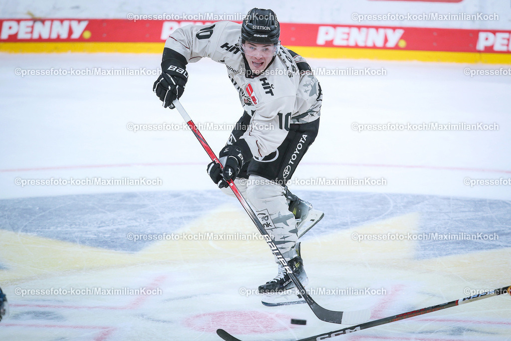 DueDEL25022401095 | 25.02.2024, Düsseldorf, Eishockey, Penny DEL, 49. Spieltag, PSD-BANK Dome, Düsseldorfer EG - Kölner Haie: Justin Schütz (Kölner Haie)