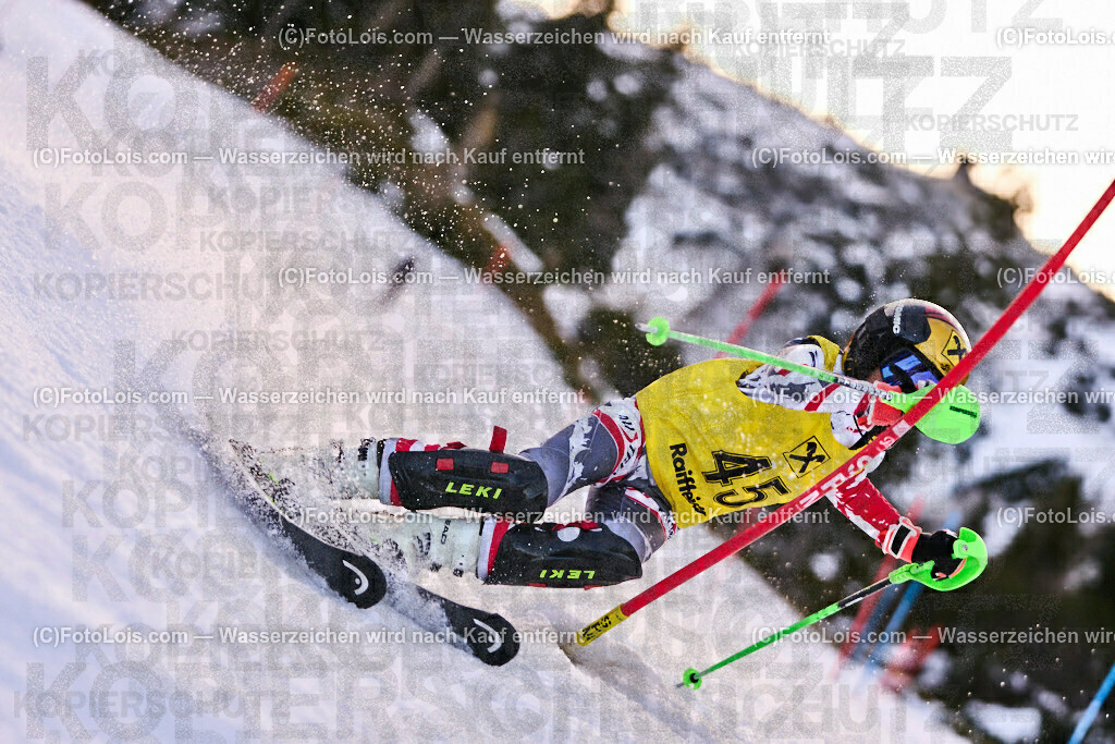ALP2957_NWC-OAC-Slalom-II DG-I_Hochkar_Berger Jonas | (C)FotoLois.com, Alois Spandl, NWC+OAC-Schüler-Slalom 1 auf dem Hochkar, Sa 7. Jänner 2023.