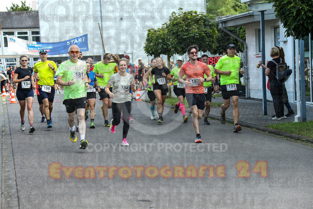 250801_1809_EX1_6416 | Sportfotografie im Rhein-Sieg Kreis, Köln, Bonn, NRW, Rheinland Pfalz, Hessen, etc. Unser Tätigkeitsfeld umfasst den Laufsport vom Volkslauf über den Marathon, Duathlon, Triathon bis zum Ultralauf wie Kölnpfad Ultra oder Schindertrail.