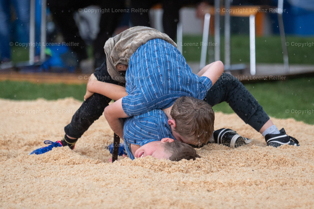 Schwingen -  Appenzeller Kantonal Nachwuchsschwingertag 2024 | Hundwil, 6.7.24, Schwingen - Appenzeller Kantonal Nachwuchsschwingertag.