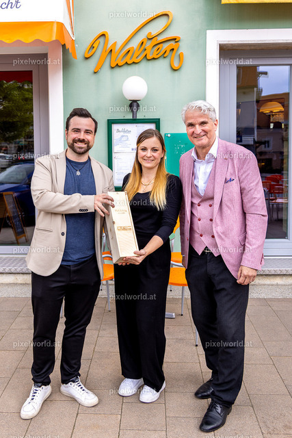 Einweihung "Das Walten" von Johanna Niederbichler | Bildershop von pixelworld.at - Realisiert mit Pictrs.com