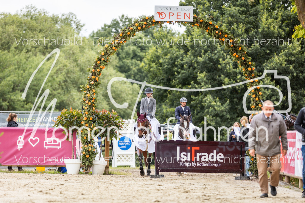 BHO-2PhSpr-M-5-2420 | MomenTaufnahmen Pferdesportfotos