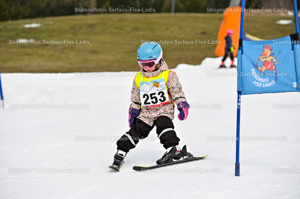 SRF_03.04.2026_0031 | SRF_03.04.2026_0031 - Realisiert mit Pictrs.com