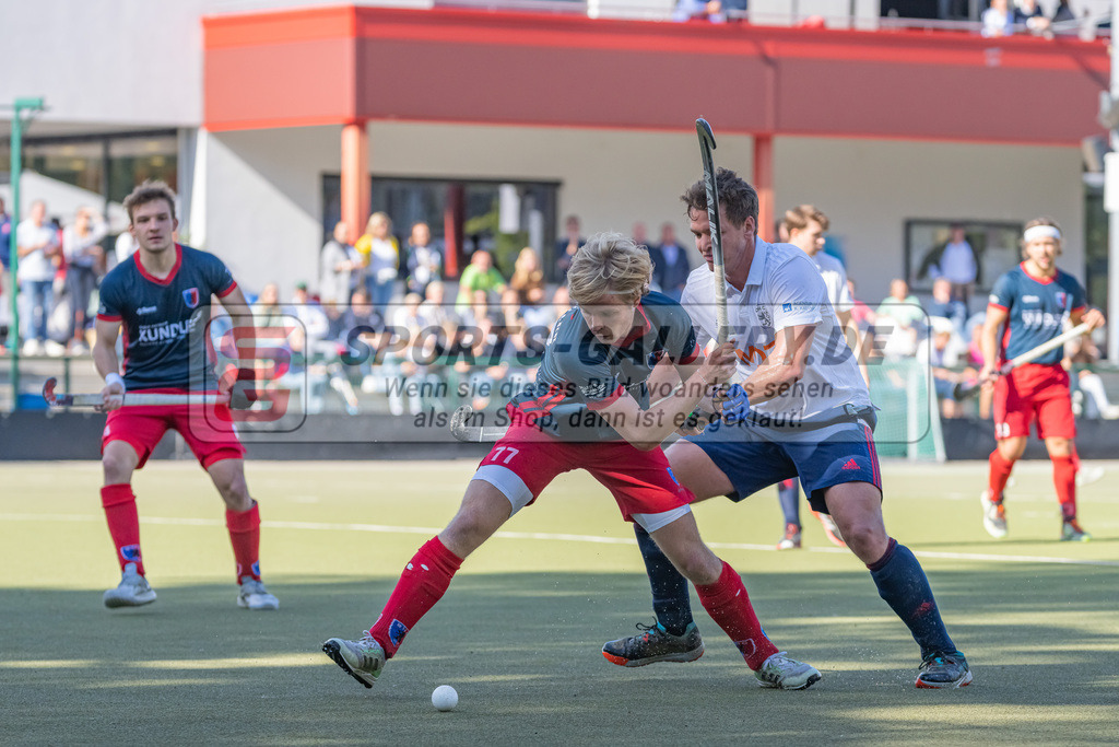 HK_20220925_100276 | 1. Bundesliga Herren Düsseldorfer HC - Berliner HC  am 25.9.2022 DHC Düsseldorf, Düsseldorf , Liam Holdermann ( Berliner HC #77 )