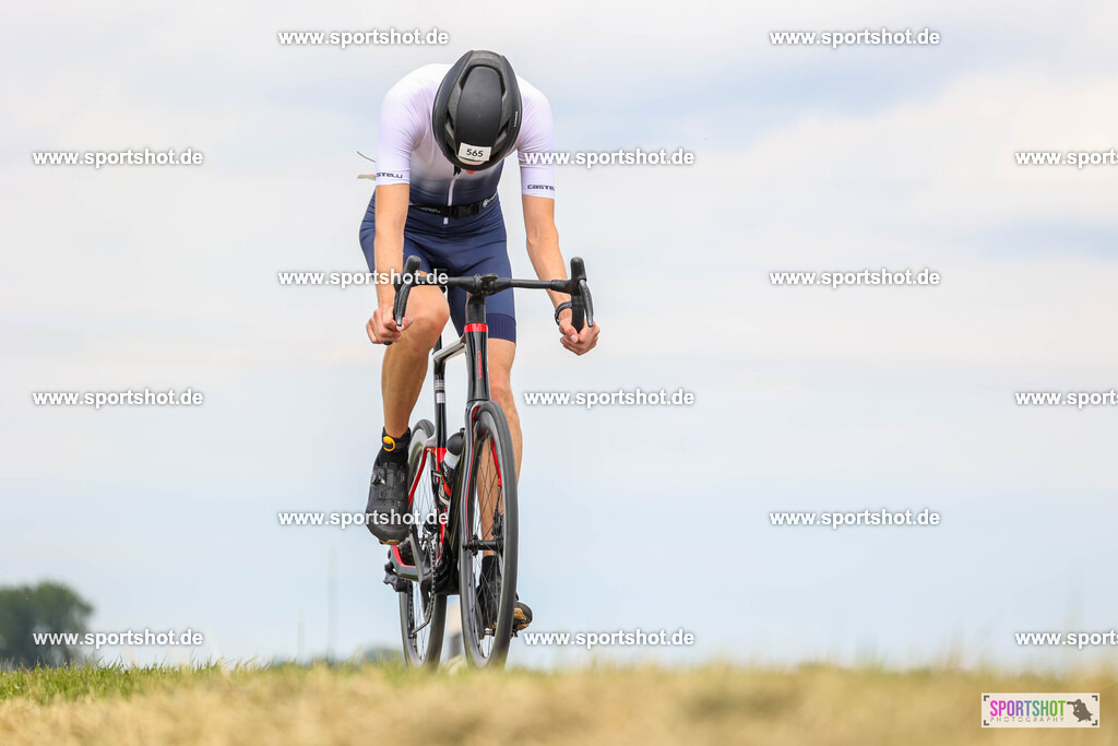 BR8A8049 | Stadttriathlon Erding 2025. #yourpictrs #sportshot_your_pictrs @Sportshotphotography #stadttriathlonerding Copyright: www.sportshot.de
