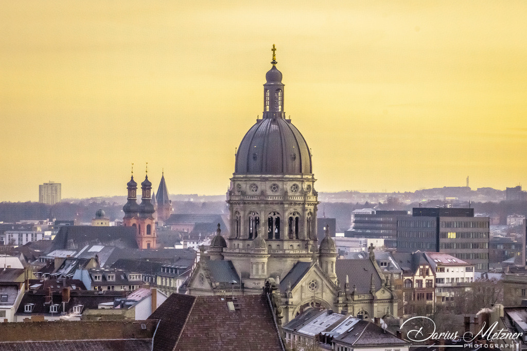 Die Christuskirche in Mainz | Die Evangelische Christuskirche an der Kaiserstrasse in Mainz