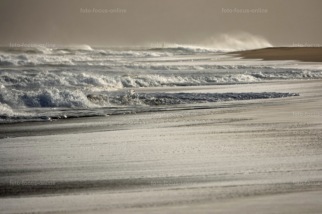 Beach | Beach, waves and clouds Atlantic