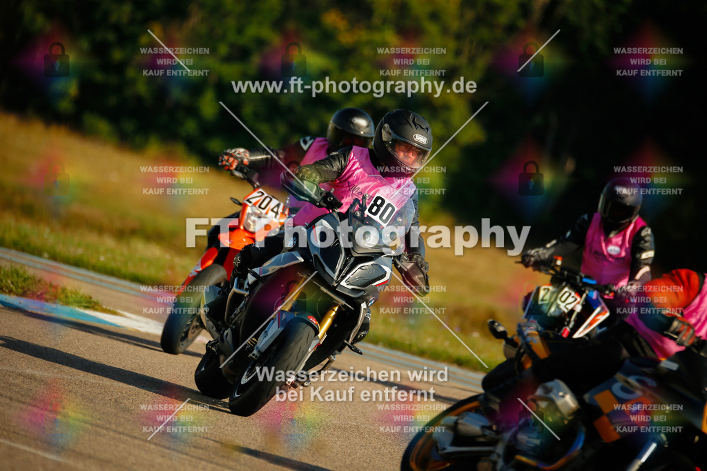 _MOT5681 | Hier findet Ihr Bilder von Touristenfahrten auf der Nürburgring Nordschleife oder von anderen Veranstaltungen die ich besucht habe. Viel Spass beim Durch Schauen 