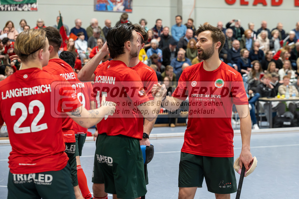 SFE_20260131_0042 | Mönchengladbach, Deutschland, 31.01.26: Hallenhockey 1. Bundesliga Herren Playoff zwischen Crefelder HTC - UHC Hamburg im GHTC Halle am 31.01.2026 in Mönchengladbach, Deutschland. (Foto von Stephan Fehrmann)Mönchengladbach, Germany, 31.01.26: Hallenhockey 1. Bundesliga Herren Playoff between Crefelder HTC - UHC Hamburg in GHTC Halle at 31.01.2026 in Mönchengladbach, Deutschland. (Foto from Stephan Fehrmann)