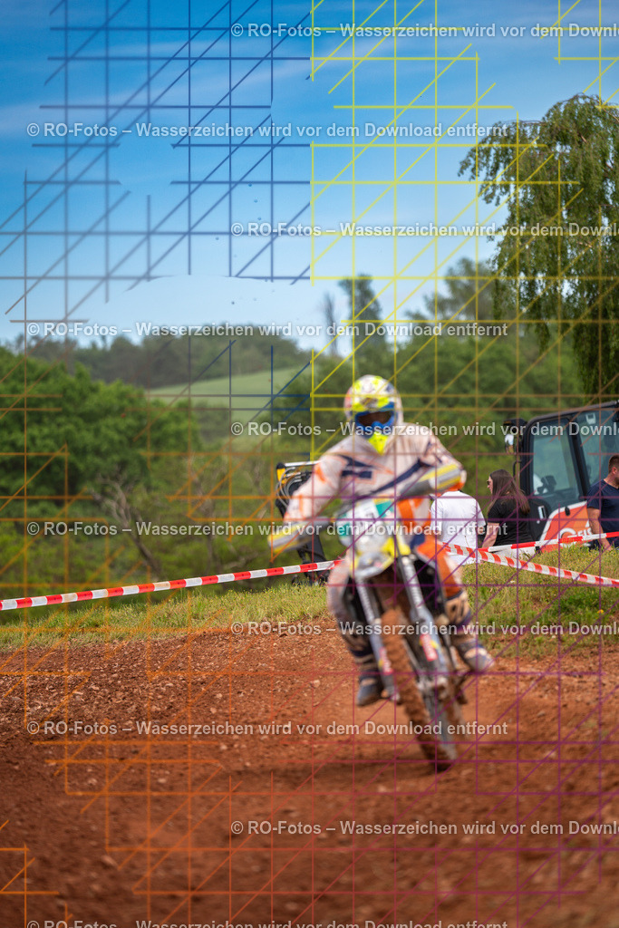 Wolfshausen 3 Lauf -470 | Sportfotografie von RO-Fotos: Motorsport, Motocross, Enduro, Laufveranstaltungen und Triathlon. Professionelle Fotos von Sportlern und Events. - Realisiert mit Pictrs.com