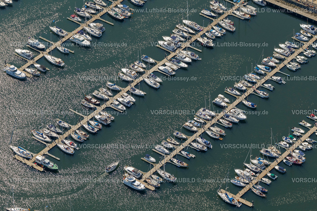 Kuehlungsborn12084441 | Bootshafen, Segelbootshafen, Mole, Ostseebad, Kurort,  Kühlungsborn, Ostsee, Mecklenburg-Vorpommern, Deutschland, Europa