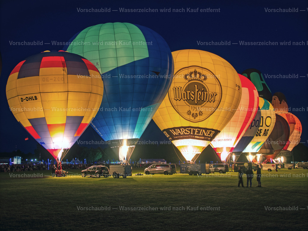 Kieler Woche Night Glow | Nightglow auf dem Nordmarksportfeld zur Kieler Woche. 