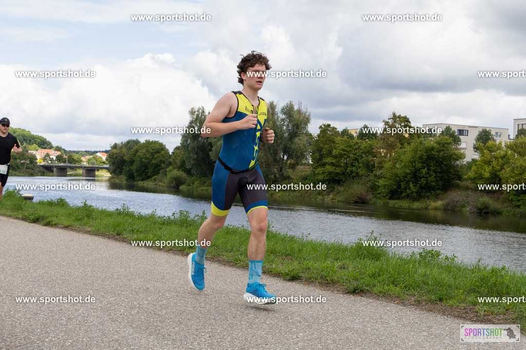 AR7_2104 | 34.REGENSBURG TRIATHLON 2025 #tristar_regensburg #regensburgtriathlon #triathlonregensburg #tristar #yourpictrs #sportshot_your_pictrs @Sportshotphotography @triathlonbundesliga
