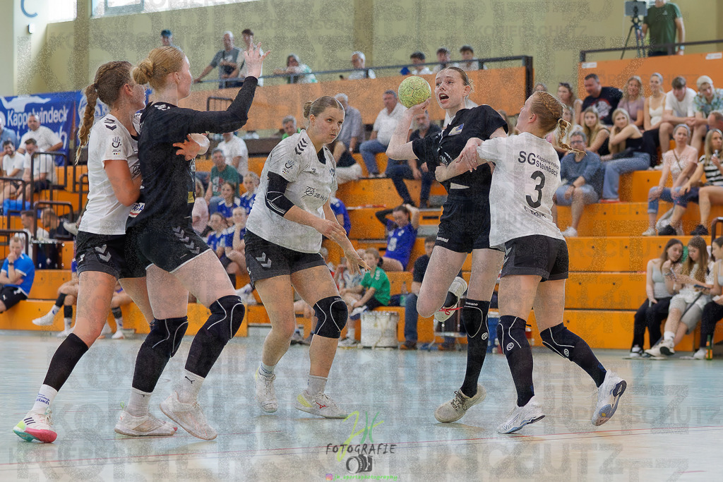Quali-Turnier JBL wJA; SG Kappelwindeck/Steinbach - DJK SF Budenheim | Quali-Turnier JBL wJA; SG Kappelwindeck/Steinbach - DJK SF Budenheim am 31.05.2025 in Oberkleen (Weidig-Halle)Photo © 2025 - Jörg Heinrich - Realisiert mit Pictrs.com