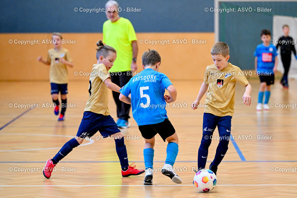 ASVÖ_ Fussballturnier SV Gallneukirchen_ 09.02.2025-42 | 09.02.2025, Gallneukirchen, AUT, ASVÖ, Fussball Nachwuchs Hallenturnier 2025, SV Gallneukirchen im Bild Teilnehmer U 9©Harald Dostal / fodo.media - Realisiert mit Pictrs.com