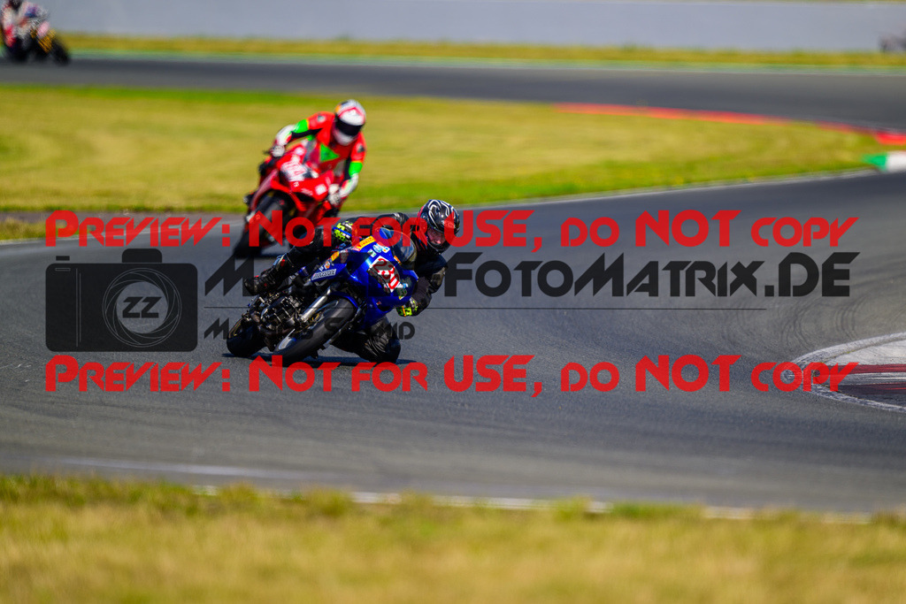 MaZZes_FotoMatrix_240725_6007705_9656 | ROT