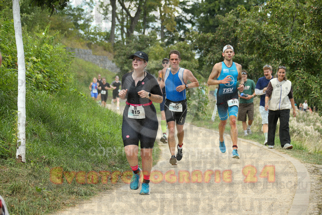 250824_1419_EX1_5827 | Sportfotografie im Rhein-Sieg Kreis, Köln, Bonn, NRW, Rheinland Pfalz, Hessen, etc. Unser Tätigkeitsfeld umfasst den Laufsport vom Volkslauf über den Marathon, Duathlon, Triathon bis zum Ultralauf wie Kölnpfad Ultra oder Schindertrail.