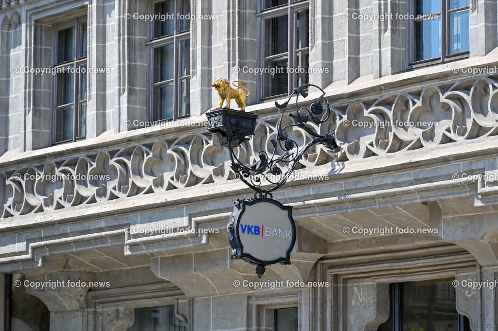VKB Steyr und Linz_ 09.07.2023-1 | 09.07.2023, Steyr, Linz, AUT, VKB Bank, im Bild VKB Bank Steyr, Bummerlhaus, Schild, Logo